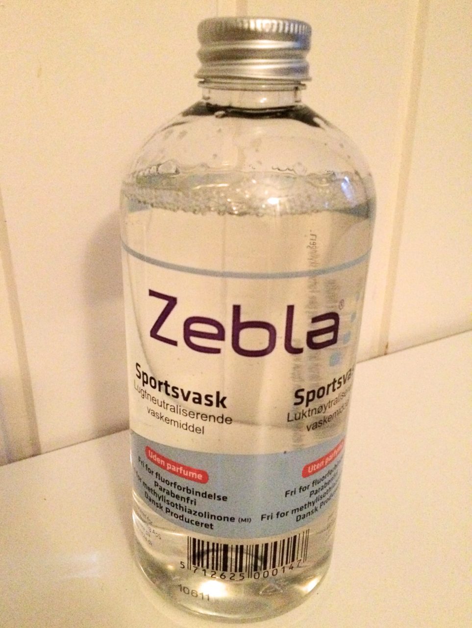Sånn ser en flaske med Zebla Sportsvask ut.
